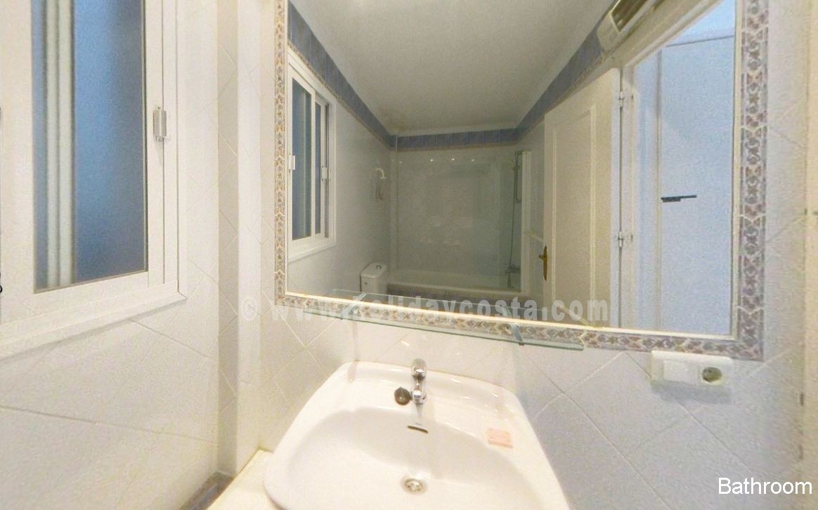 ISGA Nerja villa to rent   The Garden Apartment