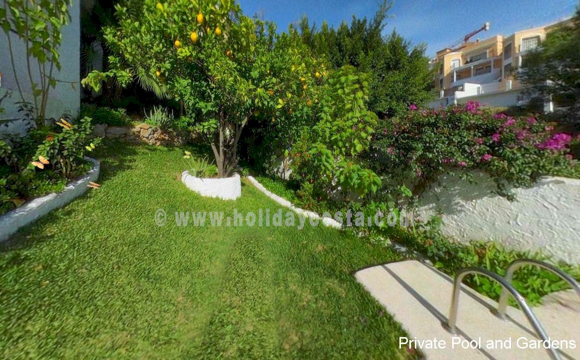 ISGA Nerja villa to rent   The Garden Apartment