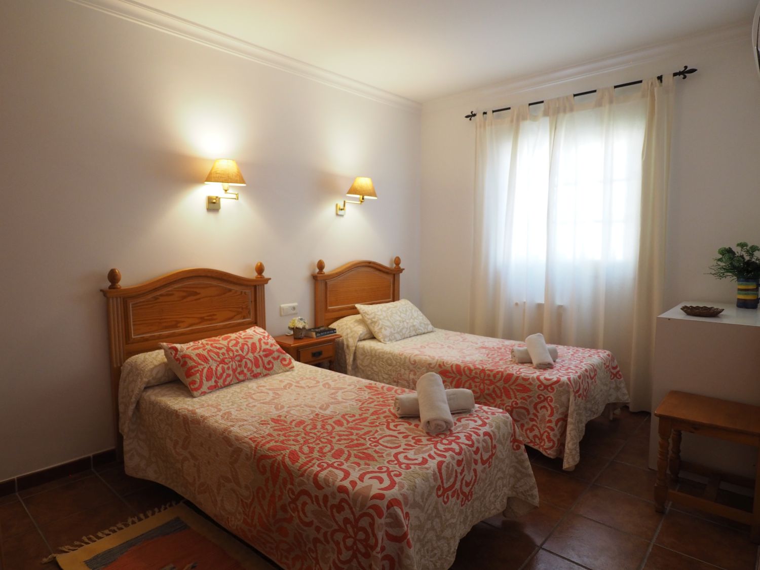 ISJAS Nerja villas   Villa Jasmine
