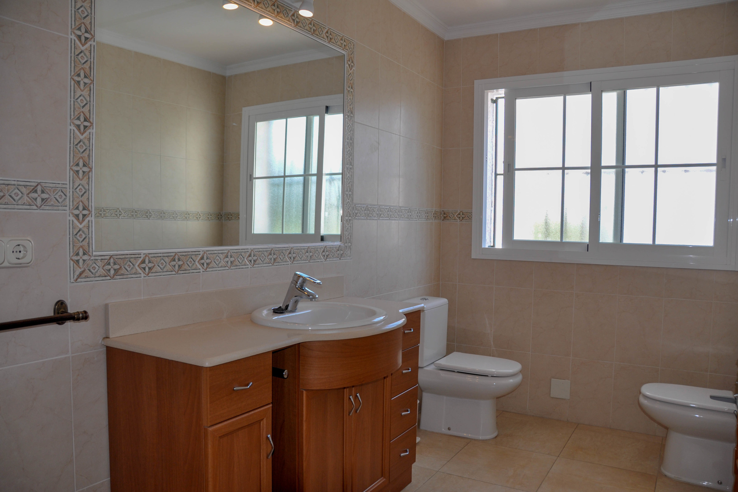 ISLEO Villa in Nerja town Villa Leones