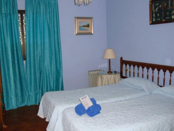 ISPAL14 Nerja apartments for rent  Las Palmeras 14