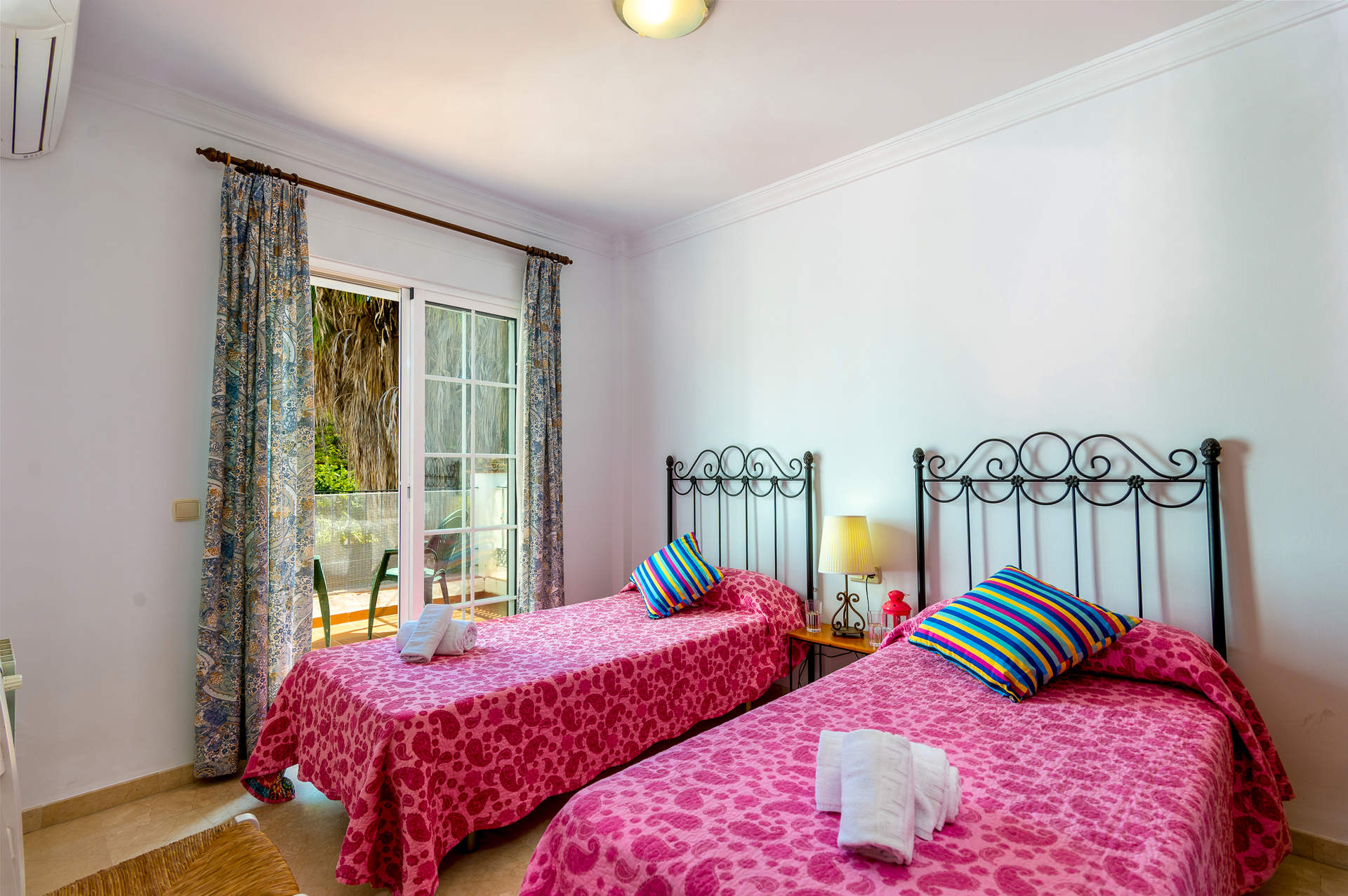 ISPALOMAS Villas in Nerja Las Palomas