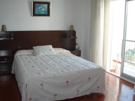 ISVER52 Nerja rental apartment Carabeo