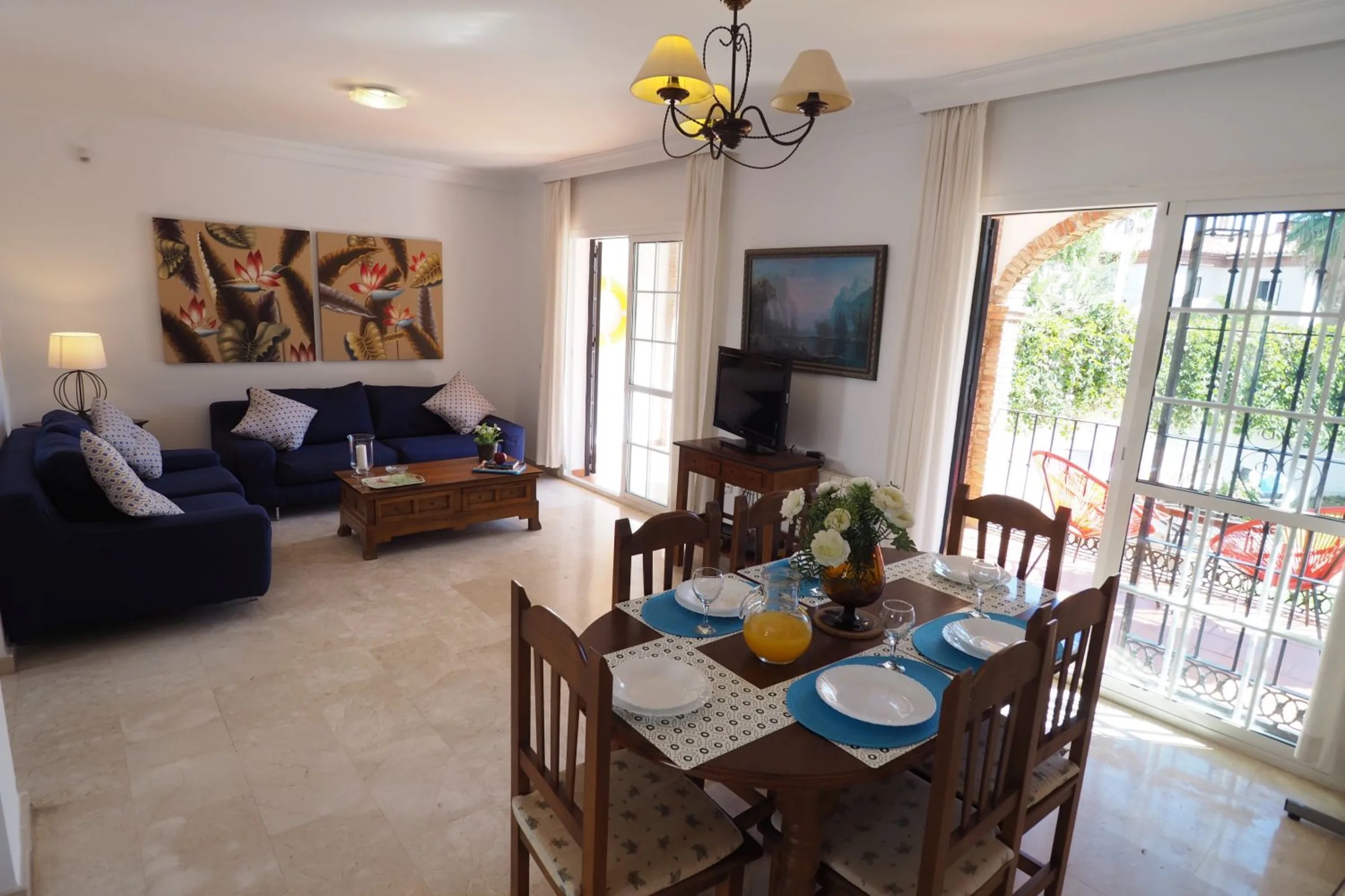 ISVIC villa in parador area Nerja Villa Victoria